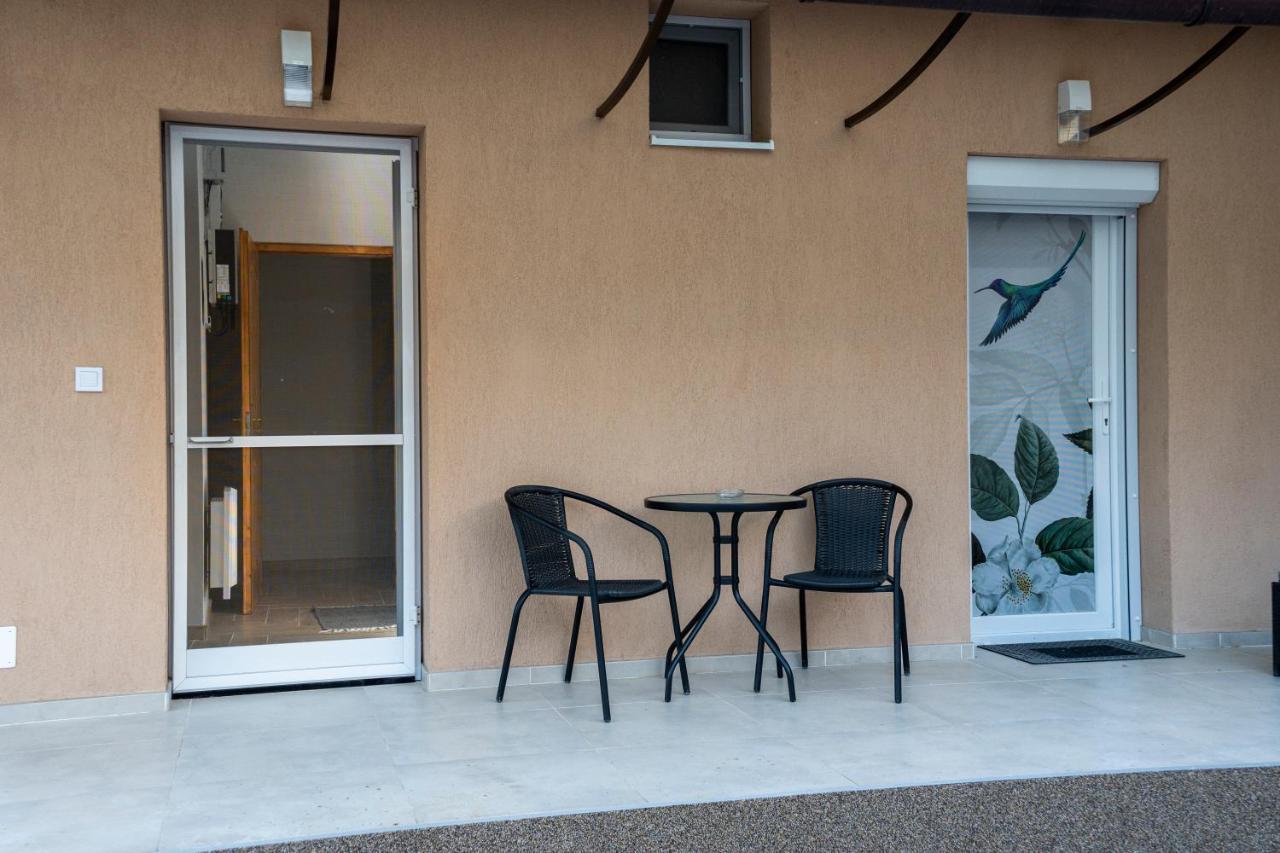Kolibri Apartman - Makó Eksteriør bilde