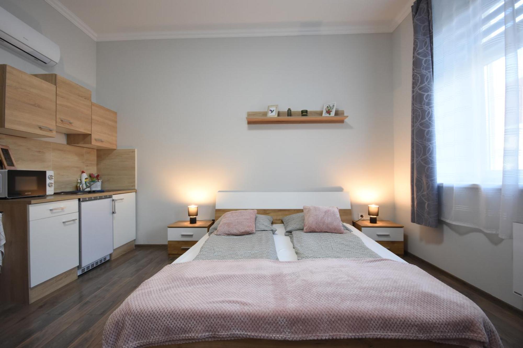 Kolibri Apartman - Makó Eksteriør bilde